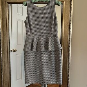 Banana Republic dress NWT size 10 Banana Republic Dress $140